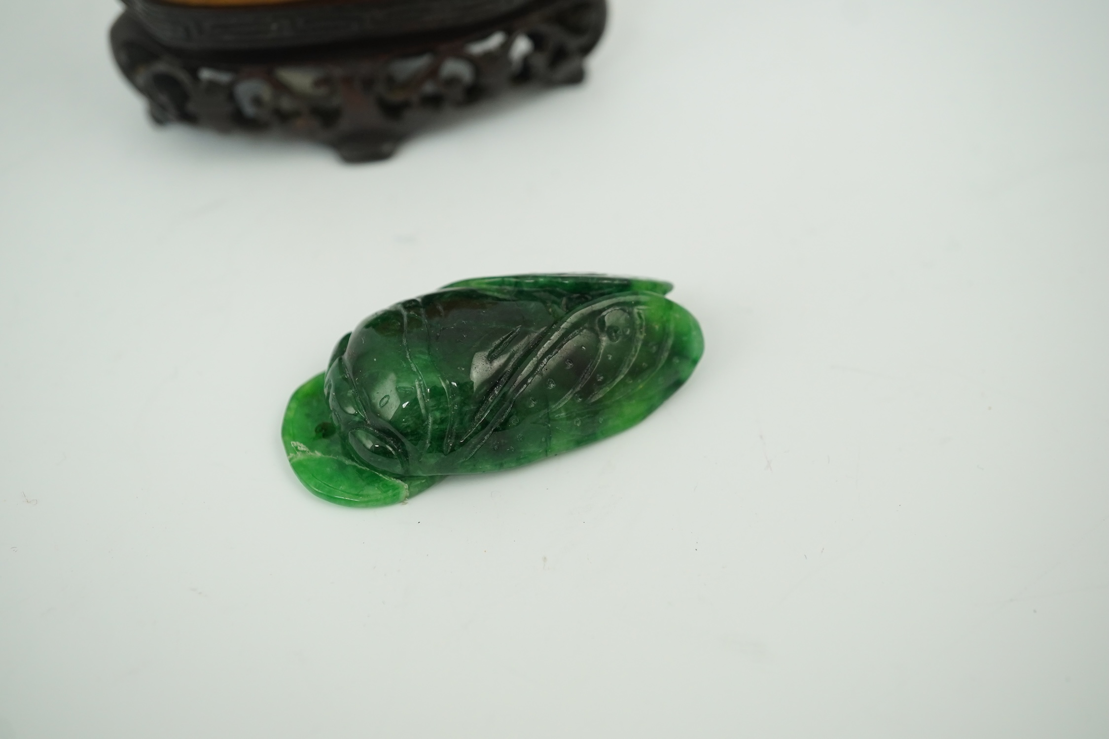 Chinese agate rabbit snuff bottle on stand and green hardstone bug pendant, rabbit snuff bottle 5cm long. Condition - good